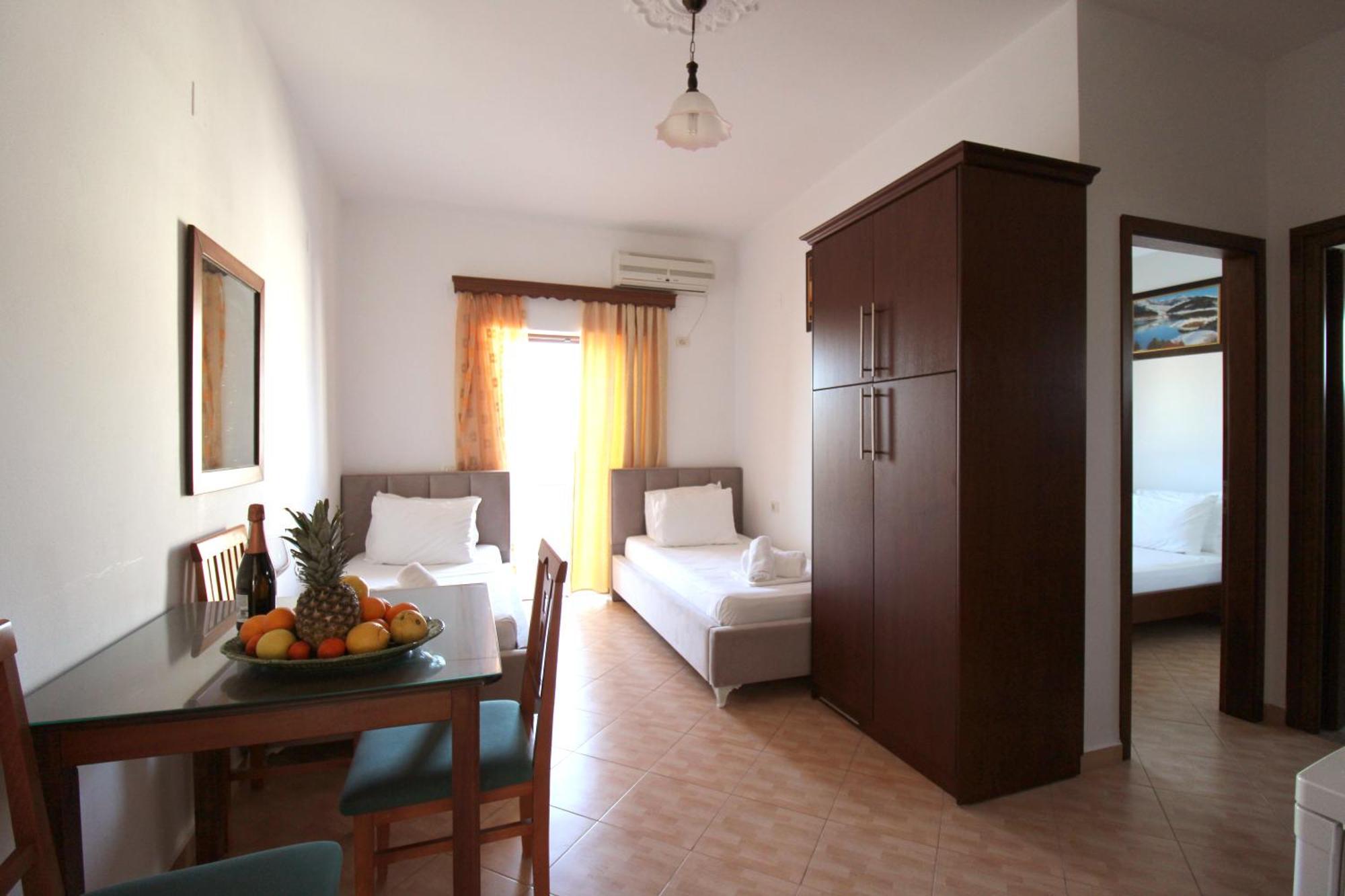 Garden Villa Dhesara Ksamil Bagian luar foto